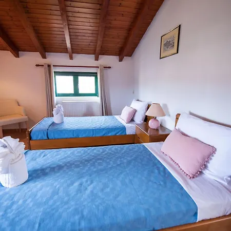 Lägenhet Mirmidones Corfu *
